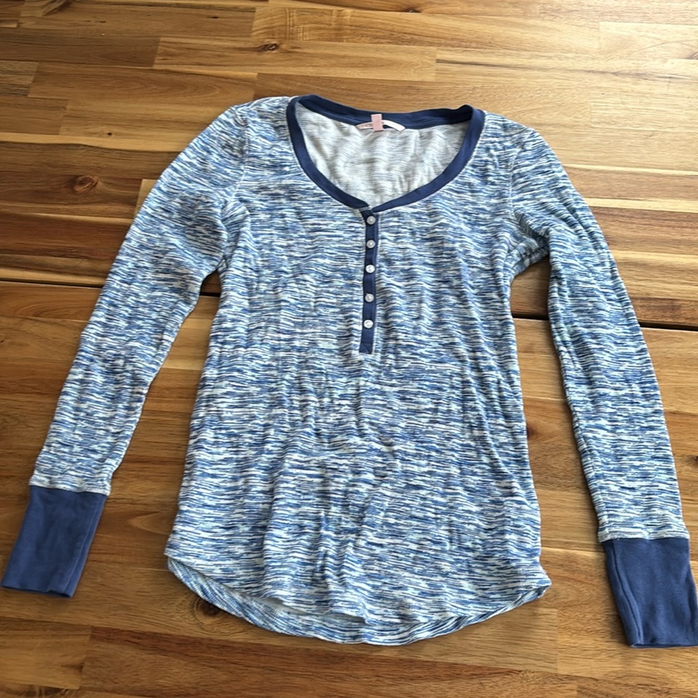 Victoria’s Secret Pajama top XS